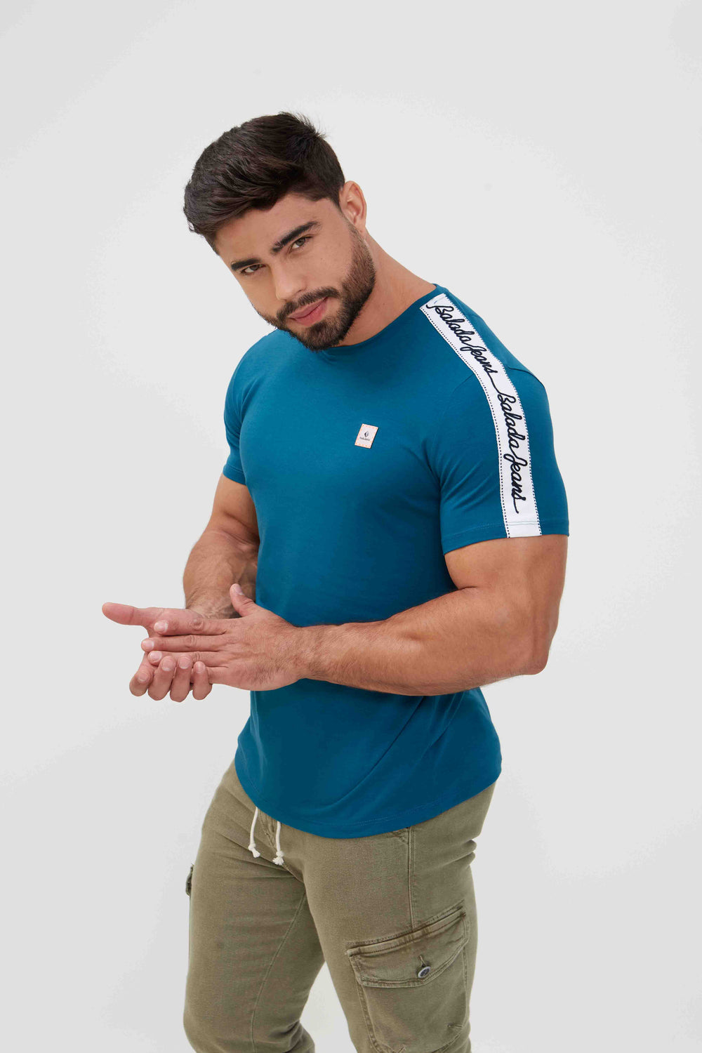 Balada  Men's T-Shirt 10302328