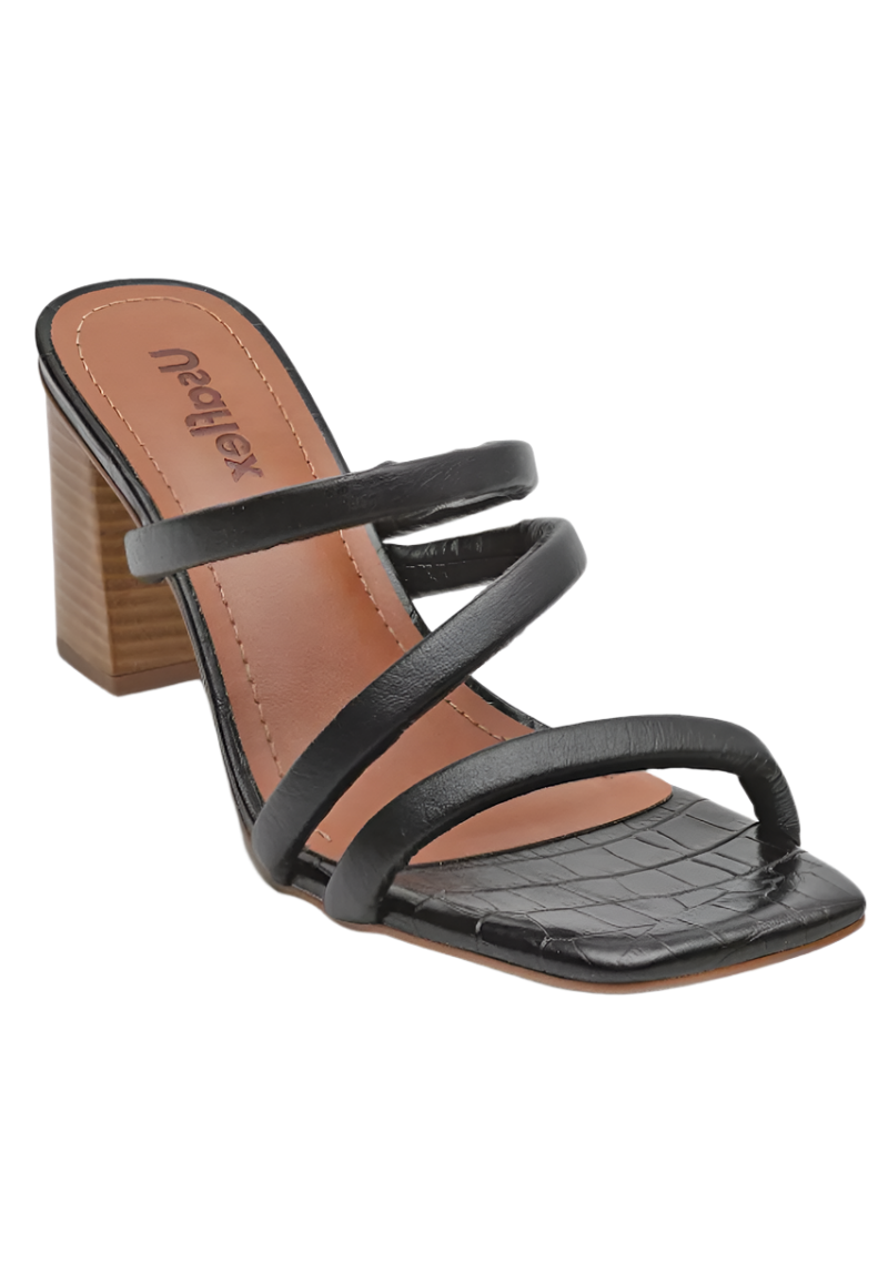 Usafllex high-heeled black sandal with straps