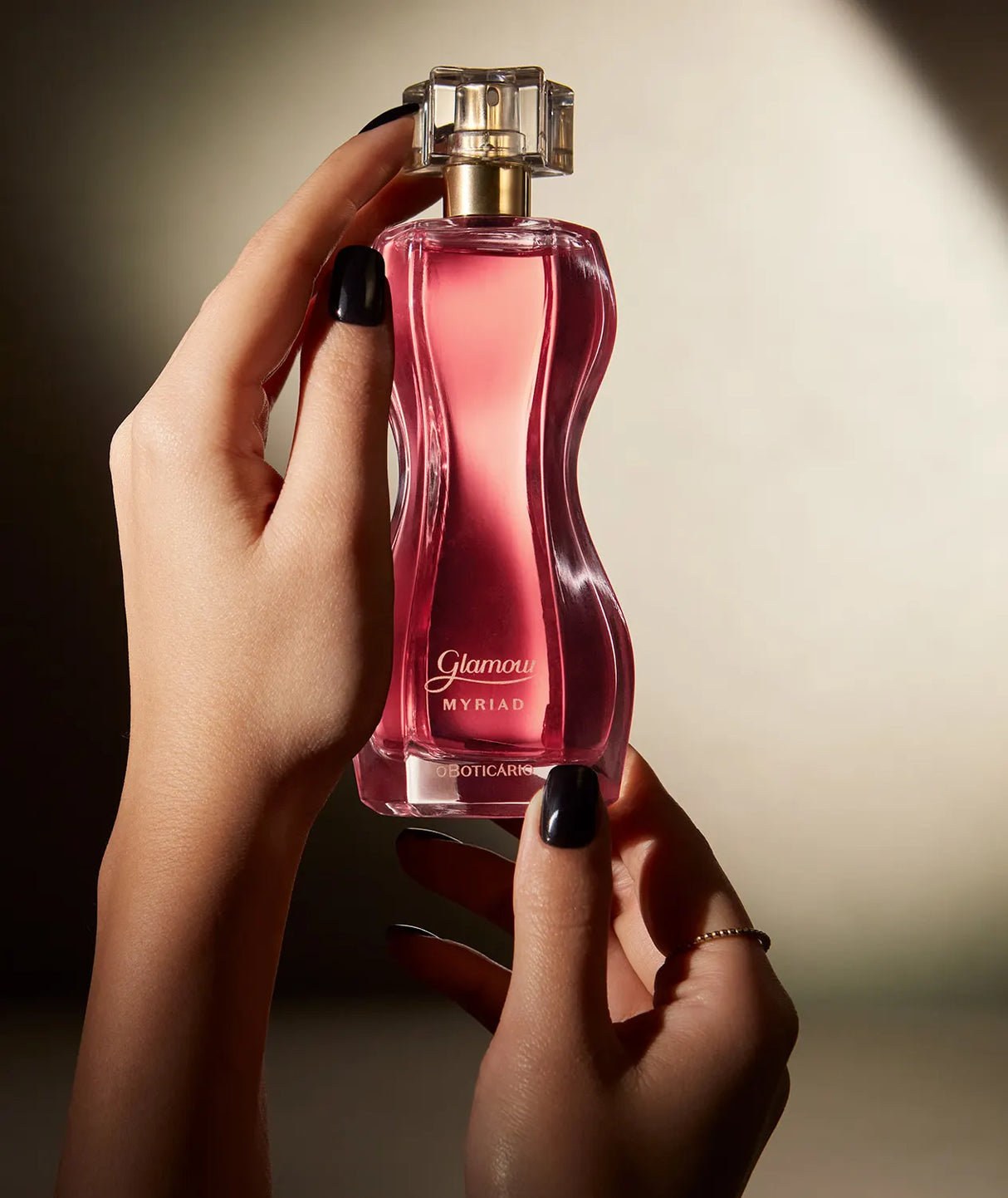 O Boticario Glamour Myriad  Women's Eau de Toilette Spray