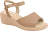 Piccadilly flat-heeled sandal in beige, with adjustable buckle, open upper part.