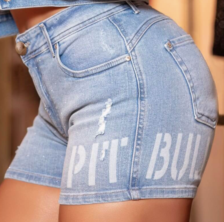 Pitbull Pantalones vaqueros cortos para mujer 66442